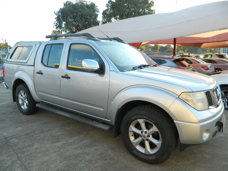 2009 Nissan Navara 2.5 dCi XE Double-Cab